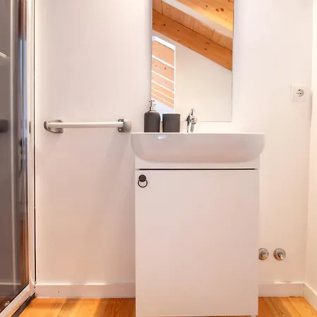 Stylish Duplex By Lovelystay Apartament *