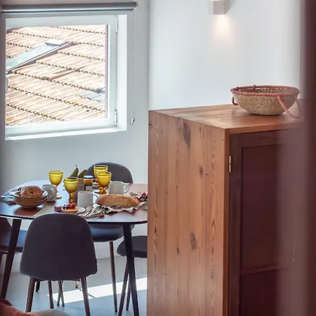 Stylish Duplex By Lovelystay